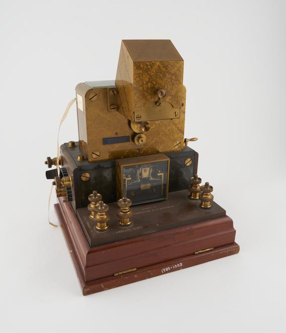 Automatic transmitter no. 25806, by Muirhead and Co. Westminster