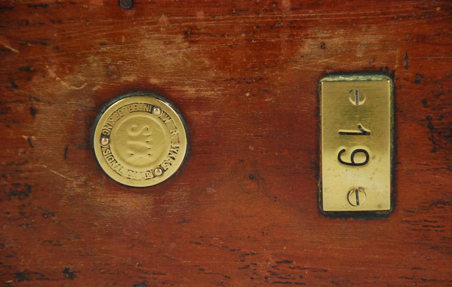 Sykes' Electric-Release Box for Telegraph Block Instrument | Science ...