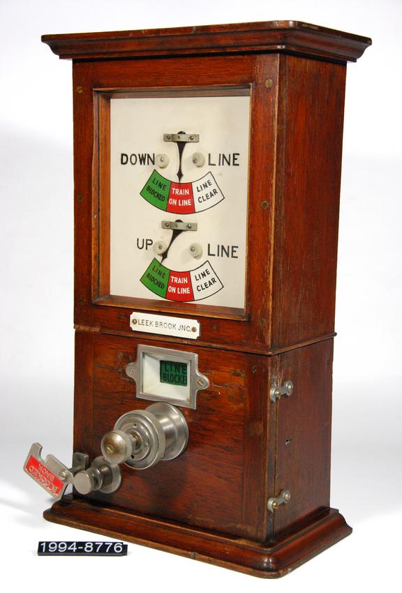 Block instrument (sending/receiving) | Science Museum Group Collection