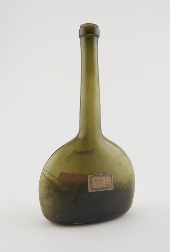 Pharmacy bottle, green glass, probably English, 1801-1850