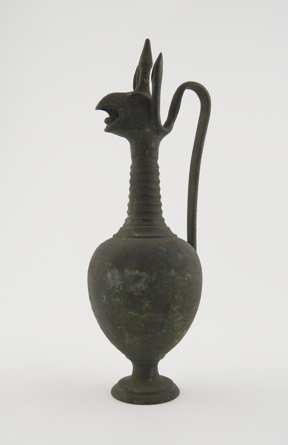 Bronze jug with ggriffin head spout