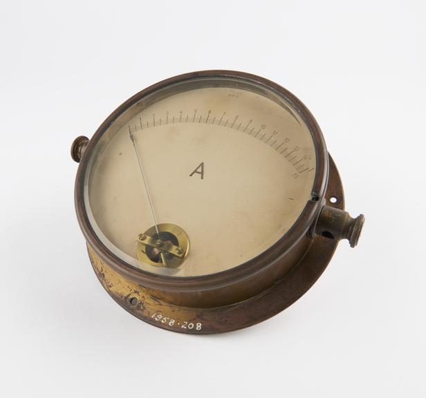 Moving-coil pointer galvanometer apparently of German origin