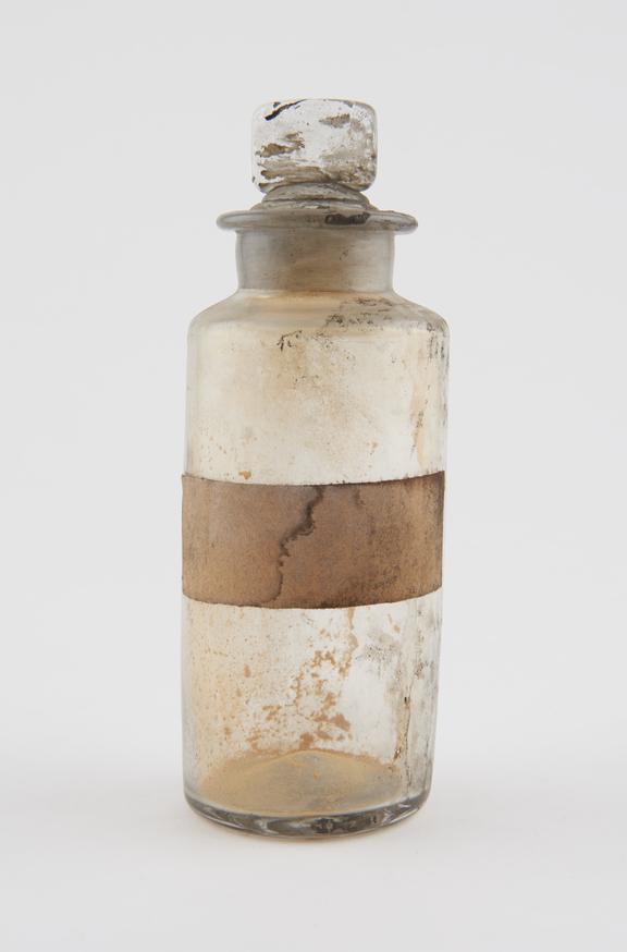 Bottle, shop round, clear glass, English, 1850 to 1900