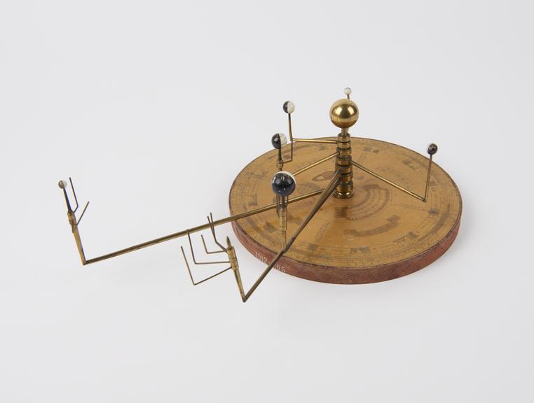 Orrery, portable without brass gearwork and paper scale