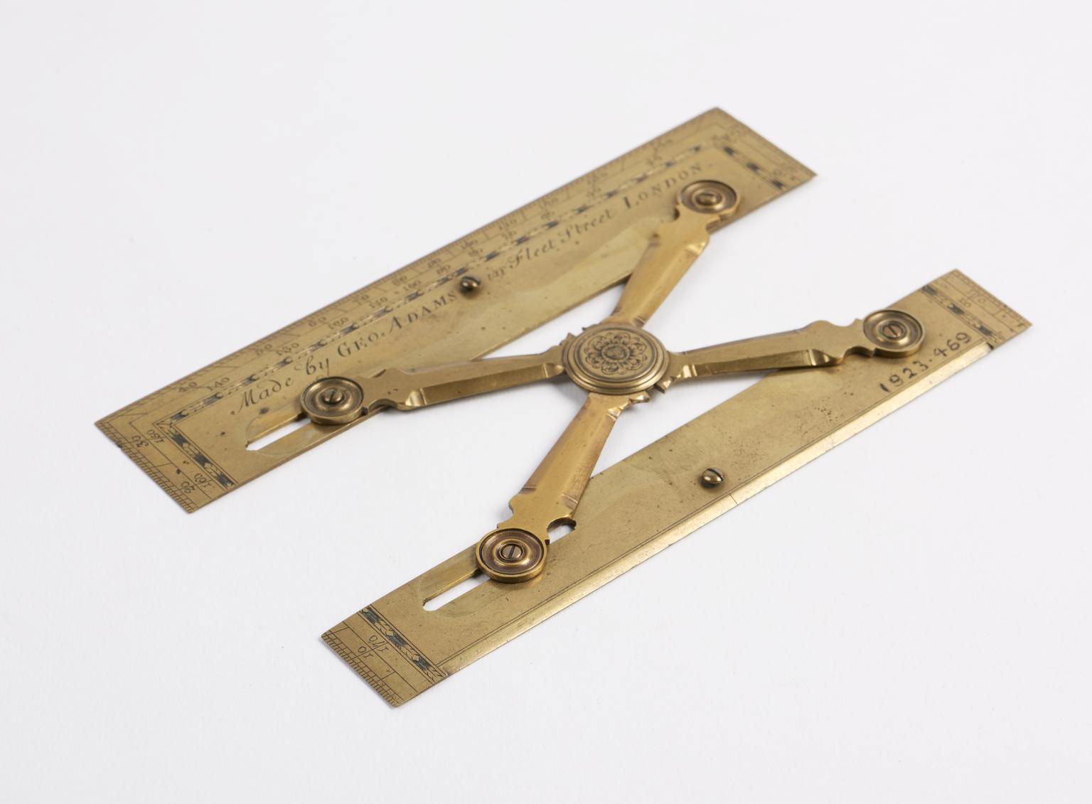 Mini Protractor Parallel Protractor and parallel rule combined | Science Museum Group Collection