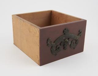 Replica drawer for a pharmacy cabinet