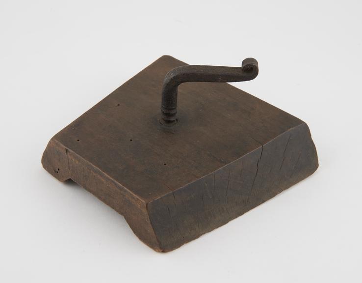 Wooden herb cutter