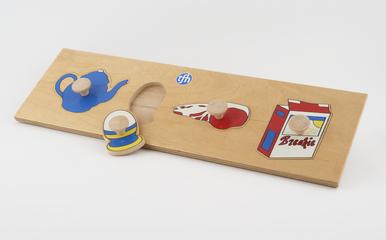 Wooden puzzle board showing breakfast items