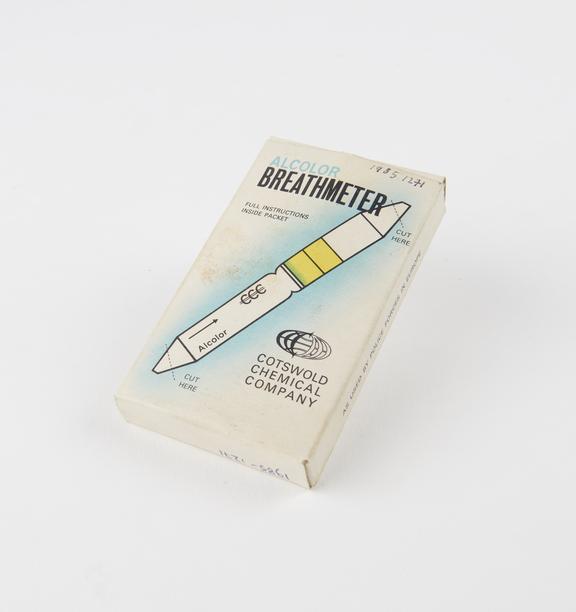 Alcolor breathmeter kit, made by the Cotswold Chemical Co