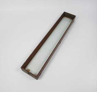 Glass cover for glycerine barometer