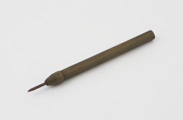 Carving tool for making cameo glass