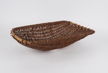 Wicker baby basket
