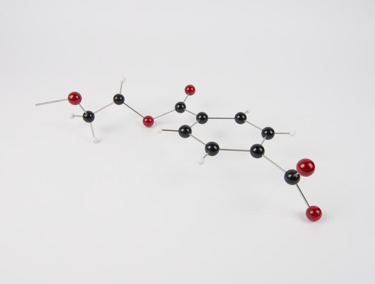 Molecular model of terylene structure