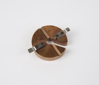 Component for pendulum made by E. Johnson