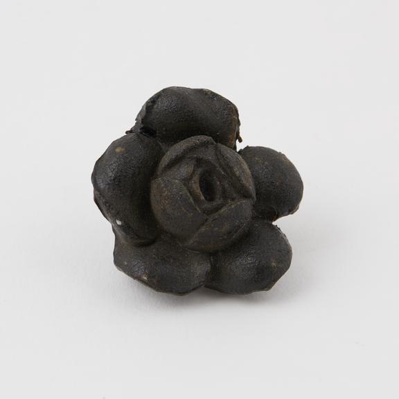 Gutta Percha rose flower, moulded by the Gutta Percha Company