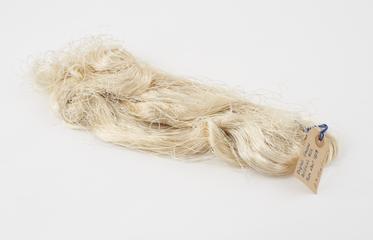Loose skein of viscose artficial silk