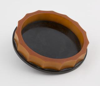 Catalin coaster (part of set with tray)