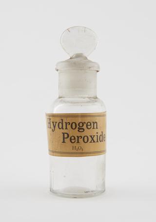 Clear glass shop round for hydrogen peroxide solution