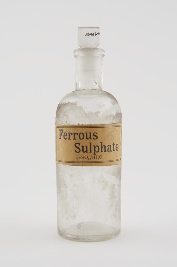 Shop round, clear glass, used for ferrous sulphate, English
