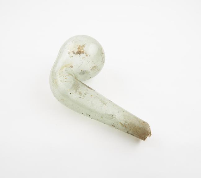 Small glass balloon retort, pale green, globous flask