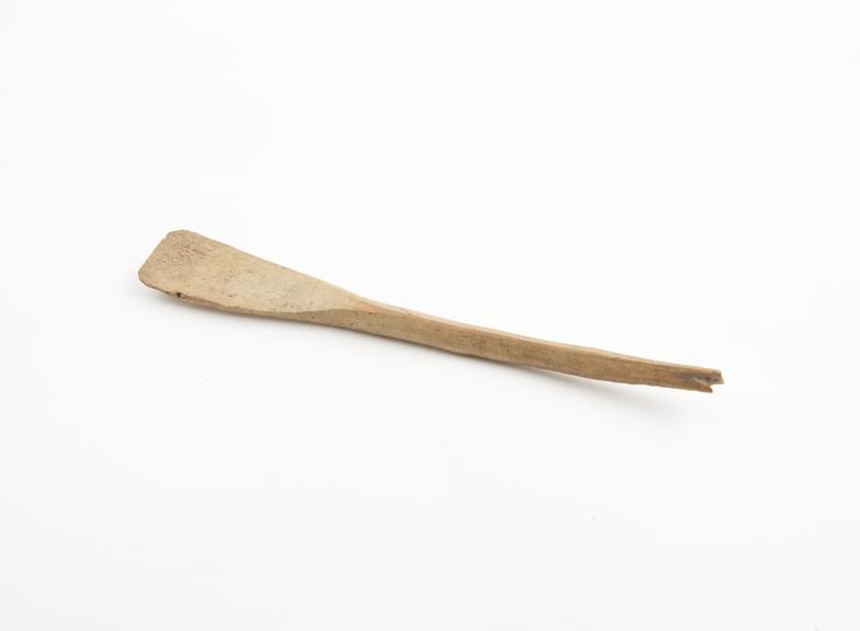 Bone spatula, European, 1701-1850