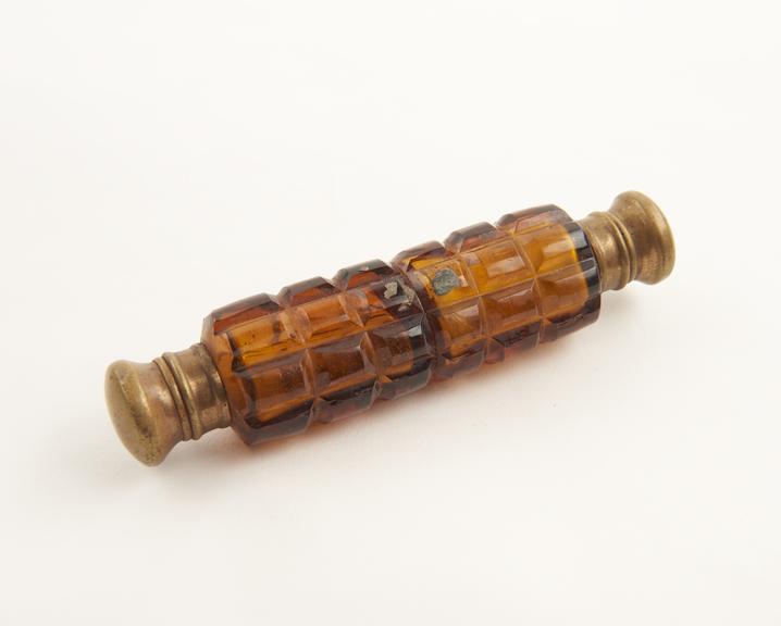 Glass perfume bottle and vinaigrette, cylindrical body