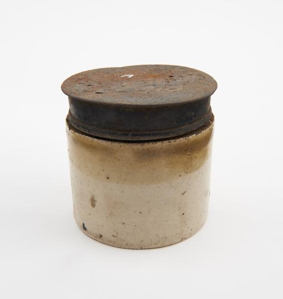 Dispensing pot, stoneware, glazed with lid