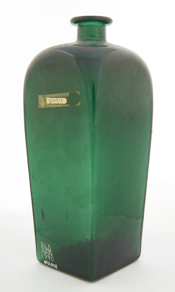 Square pharmacy bottle, green glass, probably English, 1801-1850