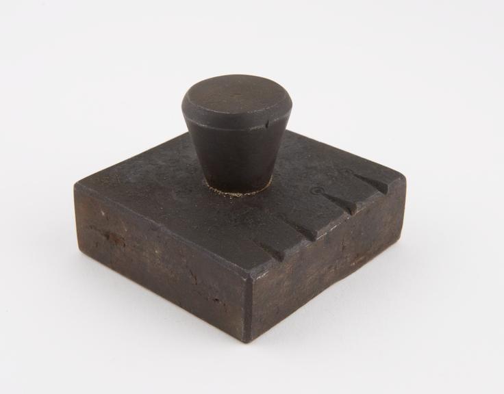 Rectangular iron weight, English, 17th-18th century