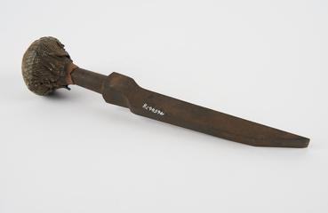 Knife, thick steel blade, bulbous handle, snakeskin covered