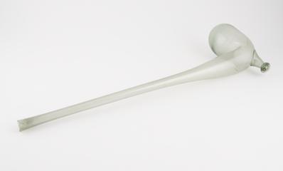 Glass retort, Italian, 1650-1800.
