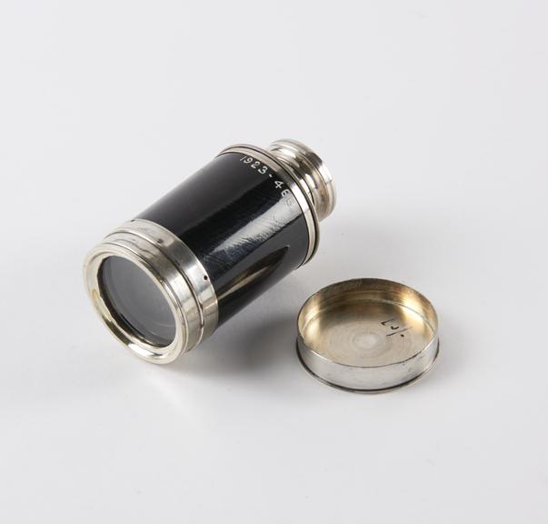 pocket achromatic refracting telescope