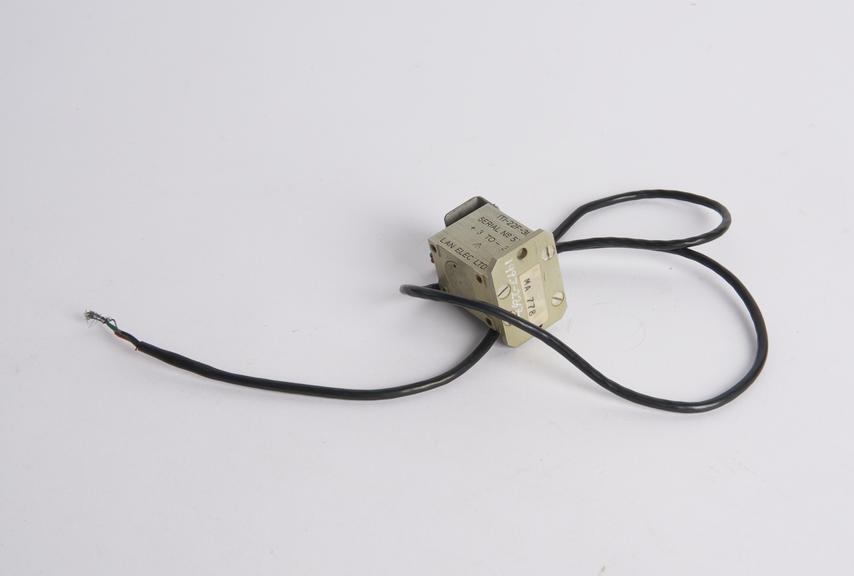 Accelerometer as used in aircraft or missiles.