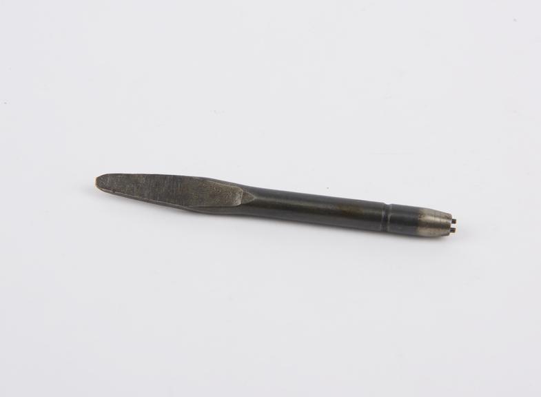 Plain-turn tapered flat-blade screw-driver bit: 1 of 10