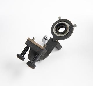 Condenser for Vickers projection microscope with no glass
