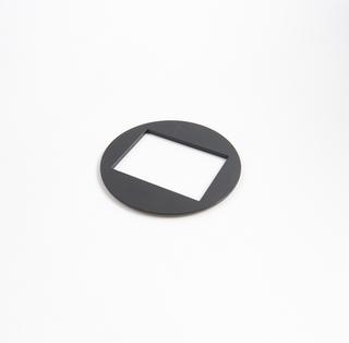 Attachment for beam splitter mount