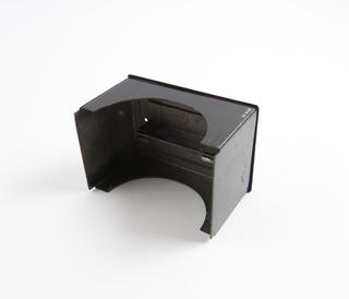 Tank, to hold two plates