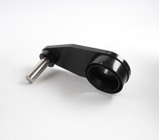 Side arm on pin mounting