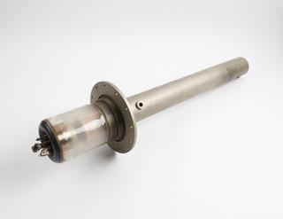 Raymax 150 x-ray tube. (No. 162)