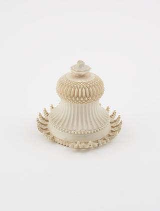 Ivory vase without pedestal