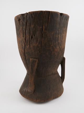 Wooden mortar