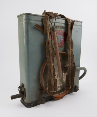 Powder spray for Paris Green