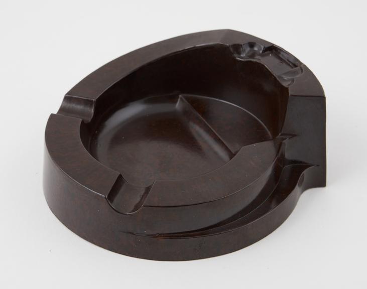 Ashtray made of  dark brown imitation walnut  phenol