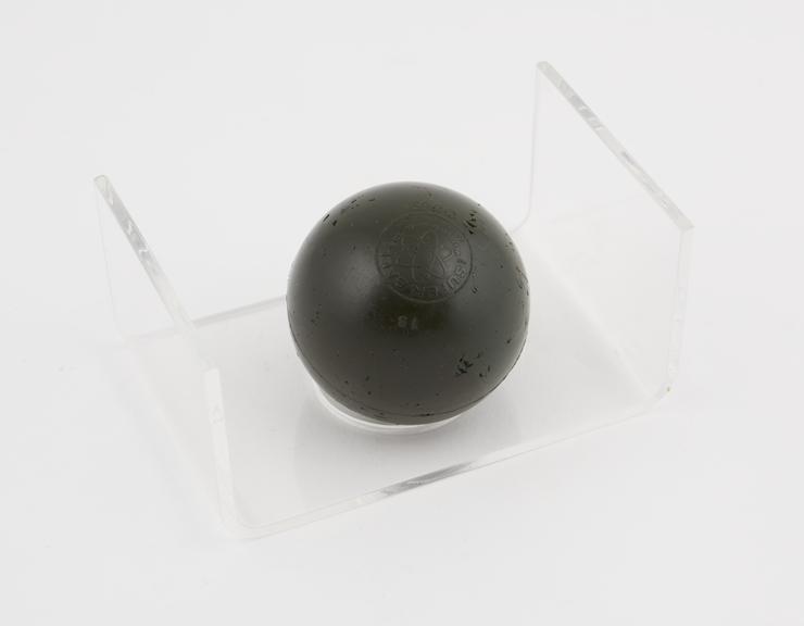 Superball made of synthetic rubber