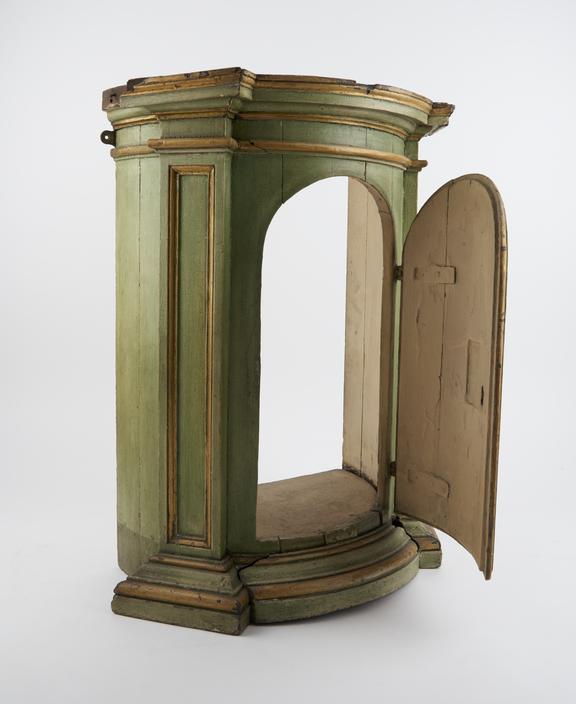 Wall cabinet, wood, probably Italian, 1701-1850