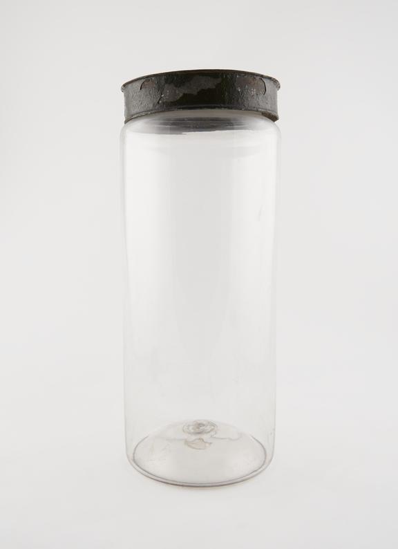 Glass specie jar