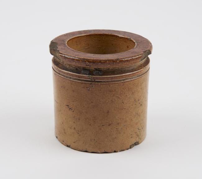 Stoneware dispensing pot, salt glazed, 1820-1920