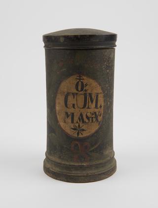 Wooden drug jar used for storing gum mastic