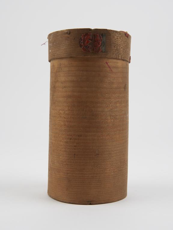 Wooden herb box, with lid, cylindrical