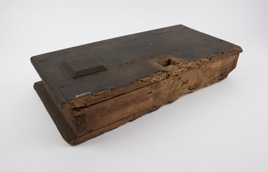 Base of apothecary's balance, 17th-18th century